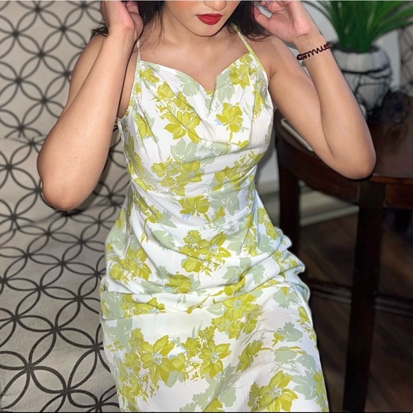 Floral cami dress - Picture 4 of 4